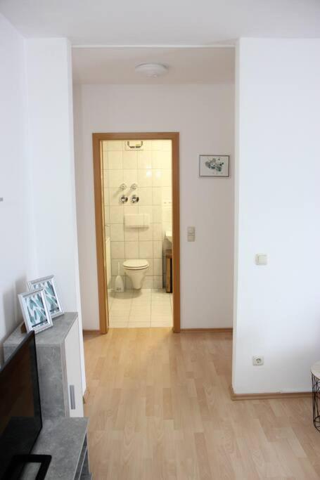 Ferienwohnung Mit Balkon シュヴァンドルフ・イン・バイエルン エクステリア 写真